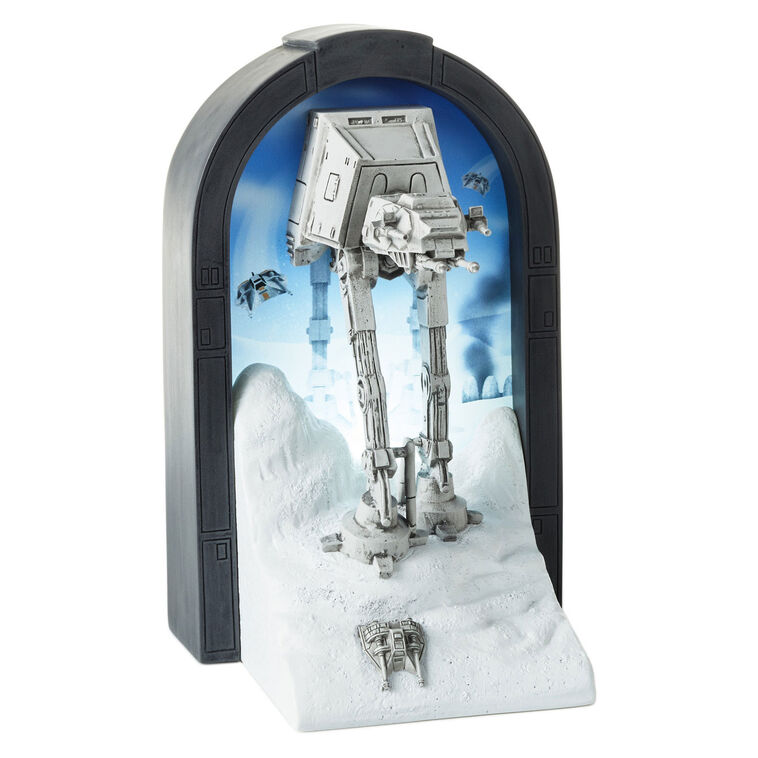 Hallmark Star Wars Hoth Battle Scene Light-Up Book Nook Decoration