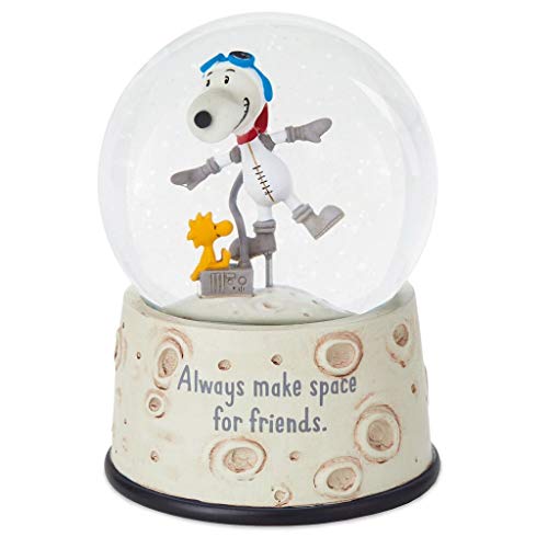 Peanuts Make Space for Friends Astronaut Snoopy Snow Globe Snow Globes Movies & TV