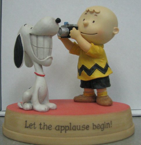 Hallmark PAJ4508 Peanuts Let The Applause Begin