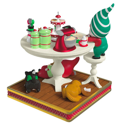 Hallmark Christmas Ornament 2025 Baking Up Some Fun, Gifts for Friends and Family - BCGiftMall
