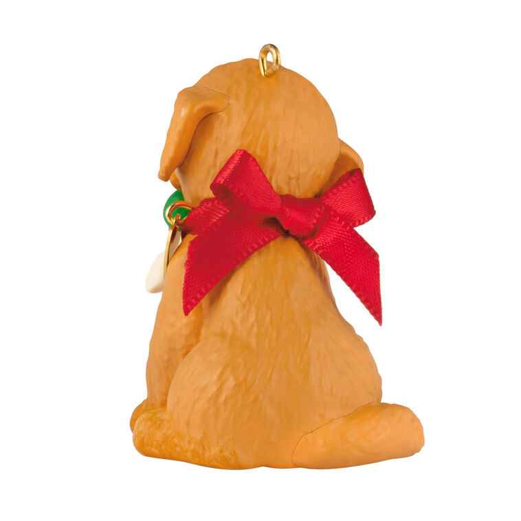 Hallmark 2026 Christmas Ornament Puppy Love Golden Retriever