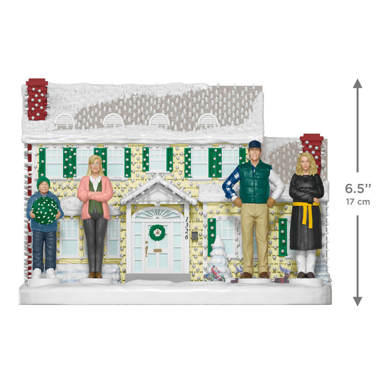 Hallmark Keepsake National Lampoon's Christmas Vacation Griswold Family Christmas Tabletop Decoration With Light and Sound
