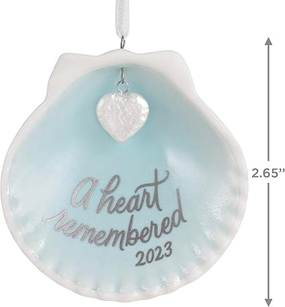 Hallmark Keepsake Christmas Ornament 2023, A Heart Remembered, Clam Shell Memorial Gift
