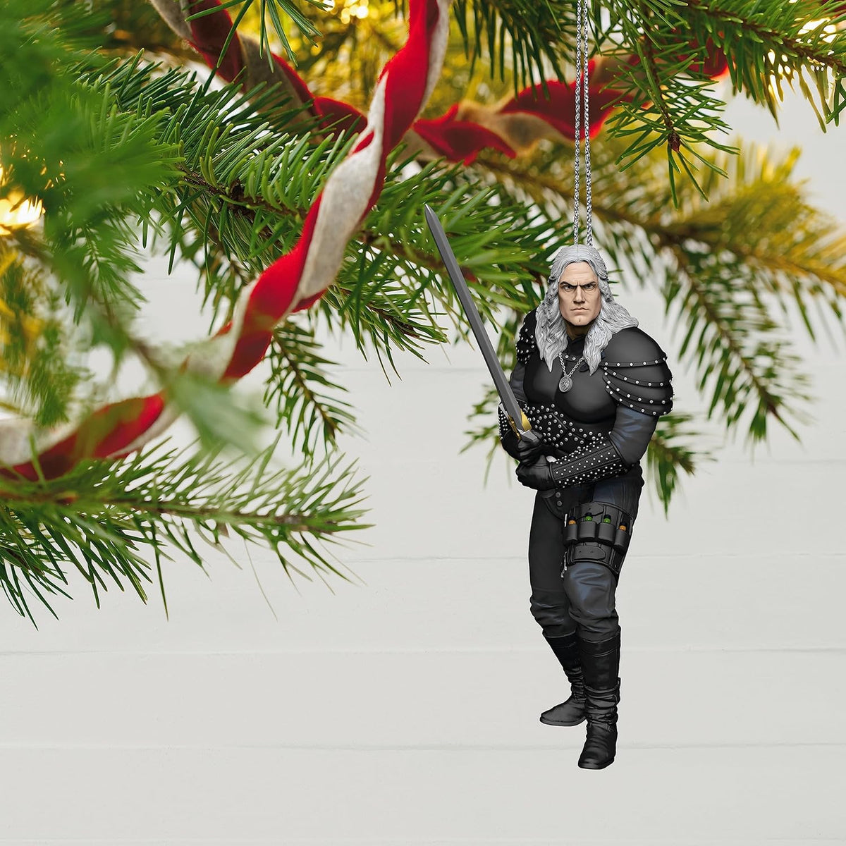 Hallmark Keepsake Christmas Ornament 2023, Netflix The Witcher Geralt of Rivia, Sci-Fi Gifts