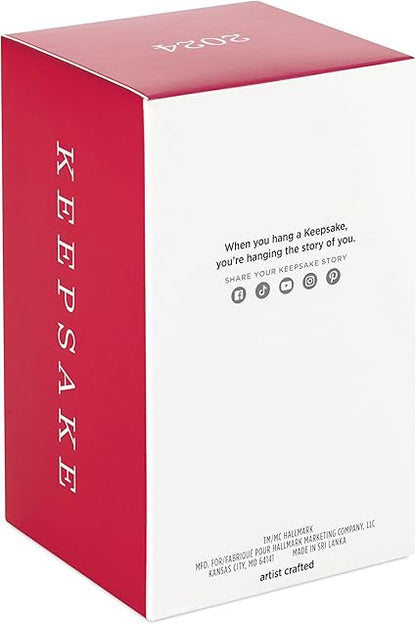 Hallmark Keepsake Christmas Ornament 2024, Star Wars: The Mandalorian Wielding The Darksaber, Gifts for Star Wars Fans