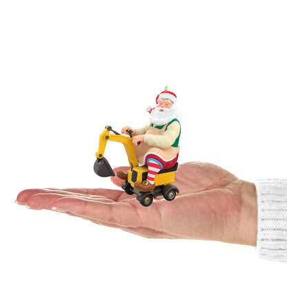 Hallmark 2024 Toymaker Santa Ornament