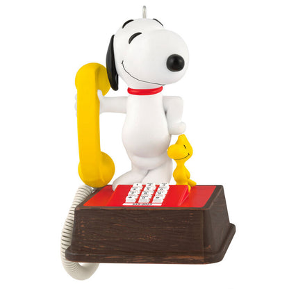 Hallmark Keepsake Christmas Ornament 2025, Peanuts Hello, Snoopy! with Sound, Gifts for Peanuts Fans - BCGiftMall
